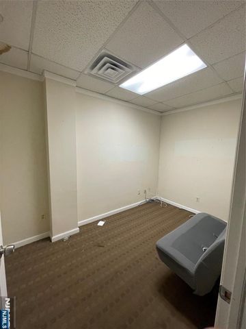 112 Washington Avenue, Bergenfield, NJ 07621