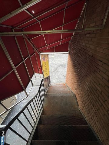 112 Washington Avenue, Bergenfield, NJ 07621