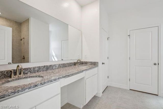 1946 NE 15th ST, Cape Coral, FL 33909