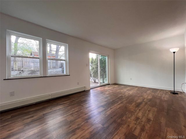 524 Saracino Drive, Maybrook, NY 12543