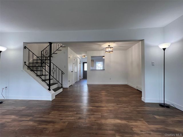 524 Saracino Drive, Maybrook, NY 12543