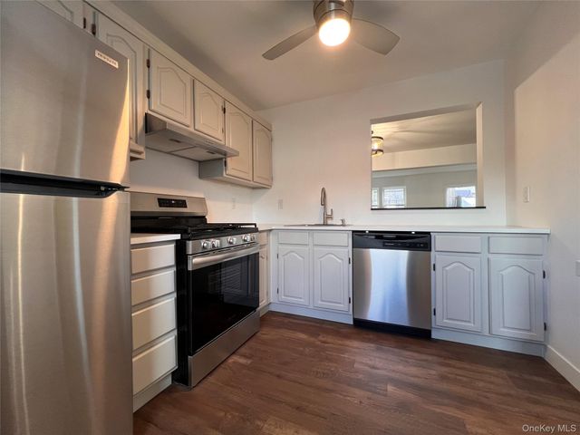 524 Saracino Drive, Maybrook, NY 12543