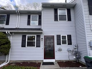 524 Saracino Drive, Maybrook, NY 12543