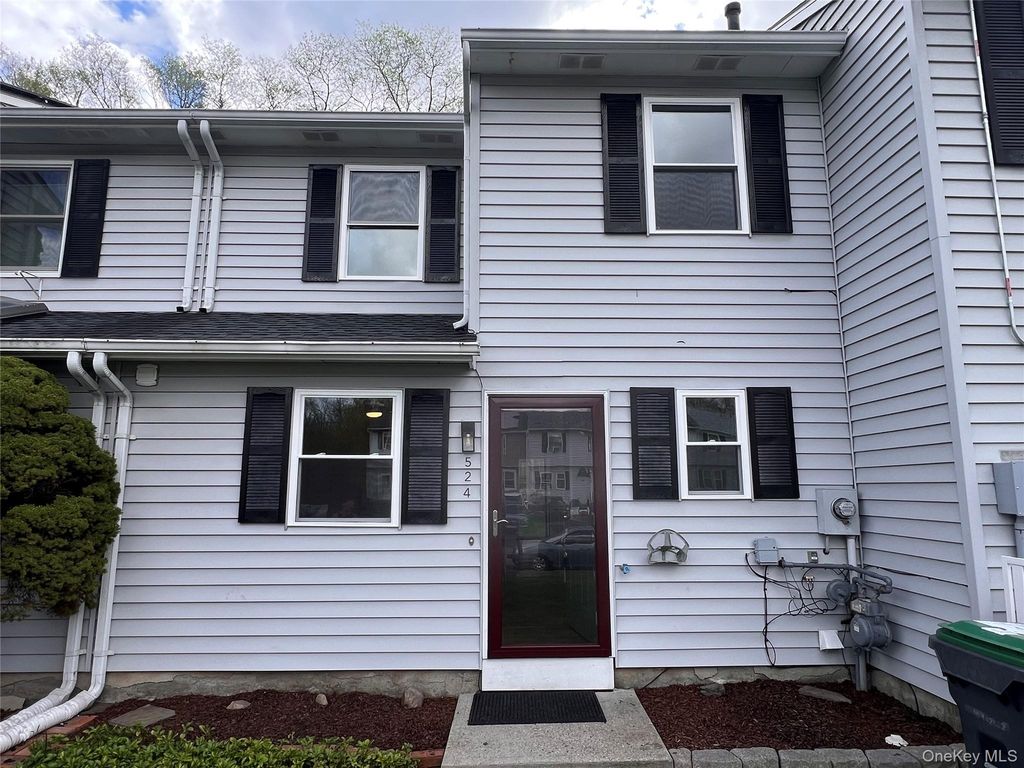 524 Saracino Drive, Maybrook, NY 12543
