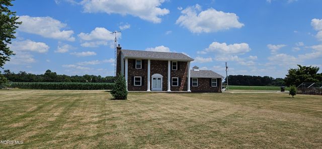 6974 County Road V3, Liberty Center, OH 43532