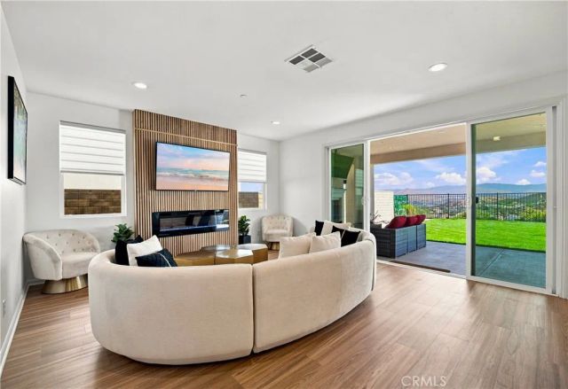 18751 Cedar Crest, Canyon Country, CA 91387