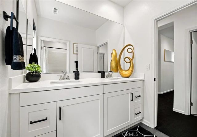 18751 Cedar Crest, Canyon Country, CA 91387