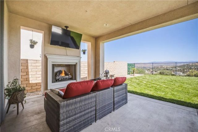 18751 Cedar Crest, Canyon Country, CA 91387
