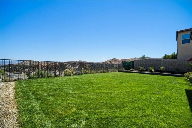 18751 Cedar Crest, Canyon Country, CA 91387