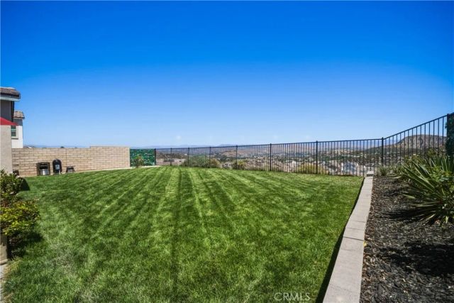 18751 Cedar Crest, Canyon Country, CA 91387