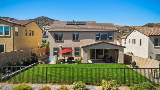 18751 Cedar Crest, Canyon Country, CA 91387