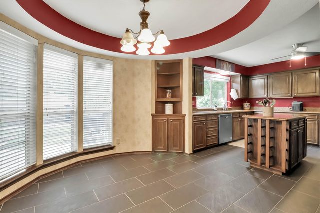 1414 British Boulevard, Grand Prairie, TX 75050