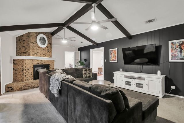 1414 British Boulevard, Grand Prairie, TX 75050