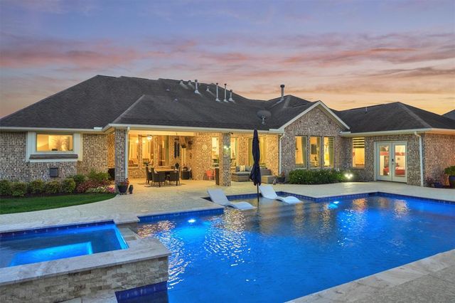 21514 Fairhaven Creek Drive, Cypress, TX 77433