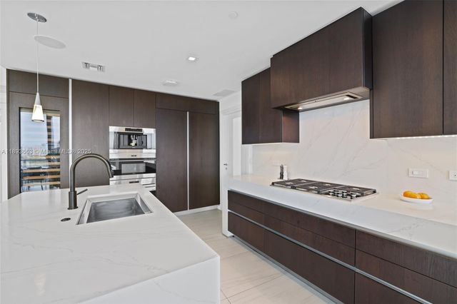 2200 N Ocean Blvd N504, Fort Lauderdale, FL 33305