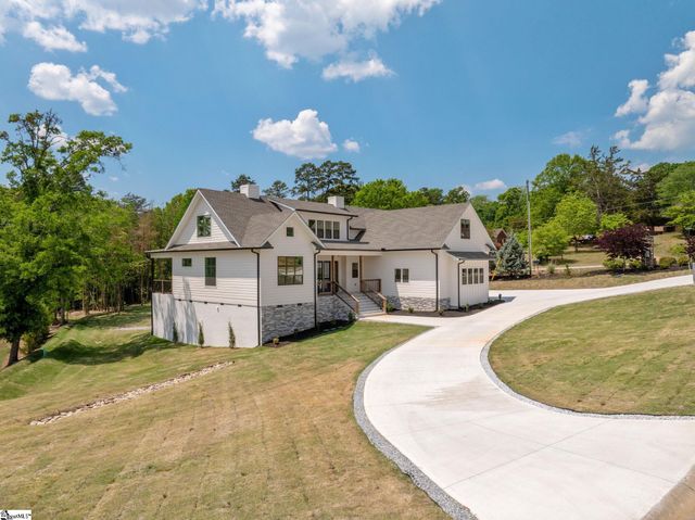 100 Pinelands Place, Travelers Rest, SC 29690