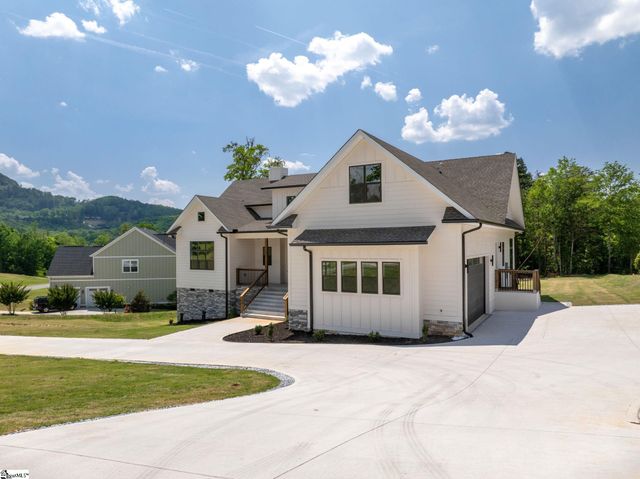 100 Pinelands Place, Travelers Rest, SC 29690