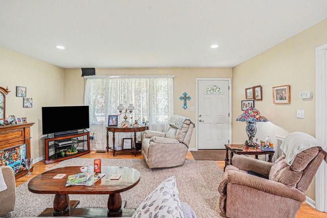 7644 Bethel Rd, Goodlettsville, TN 37072