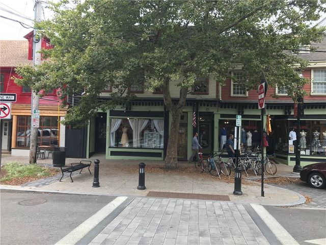 28 Broadway A, Newport, RI 02840