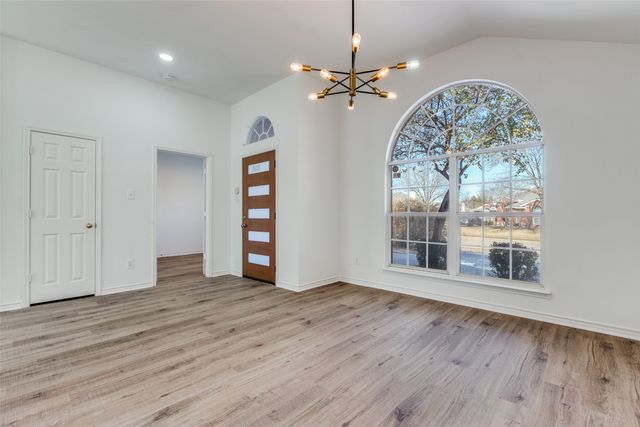 15803 Appaloosa Drive, Frisco, TX 75035