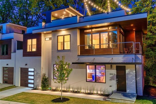 669 East Avenue NE B, Atlanta, GA 30312