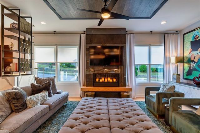669 East Avenue NE B, Atlanta, GA 30312