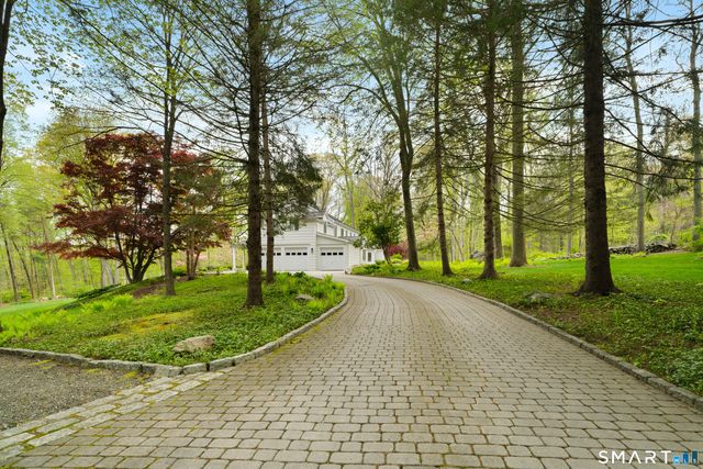 23 Norton Road, Easton, CT 06612