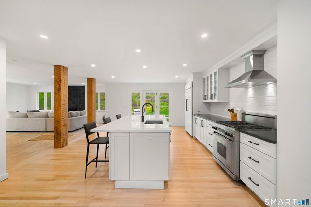 23 Norton Road, Easton, CT 06612