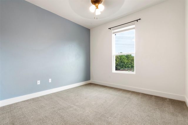 1145 Shady LN 1A, Austin, TX 78721