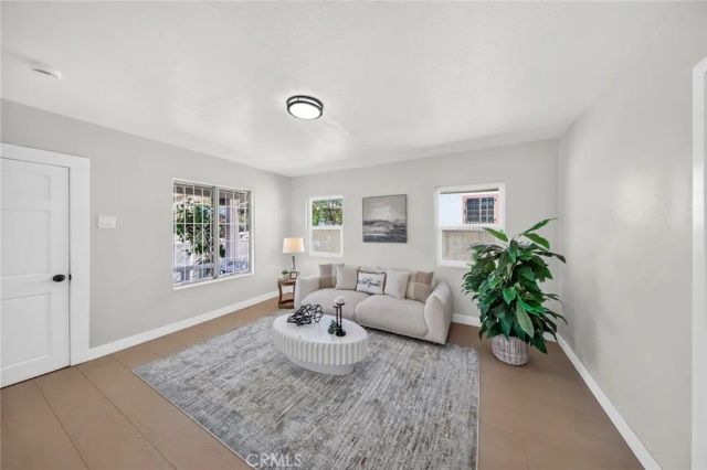 822 N Fickett, Los Angeles, CA 90033