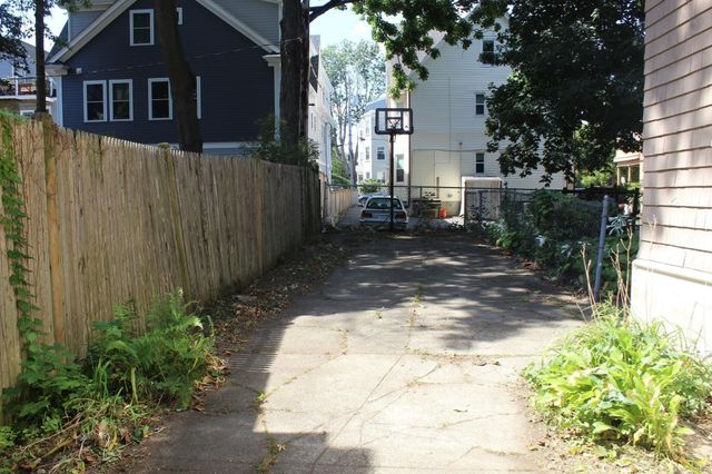 48 Atherton, Boston, MA 02119