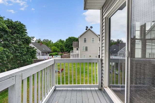 16A Burghardt St, Worcester, MA 01604