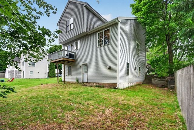 16A Burghardt St, Worcester, MA 01604