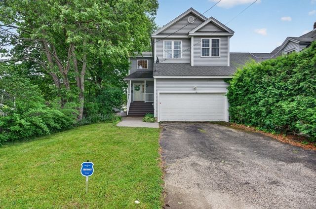 16A Burghardt St, Worcester, MA 01604