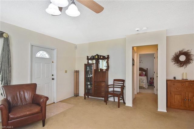 1319 SE 33rd TER, Cape Coral, FL 33904