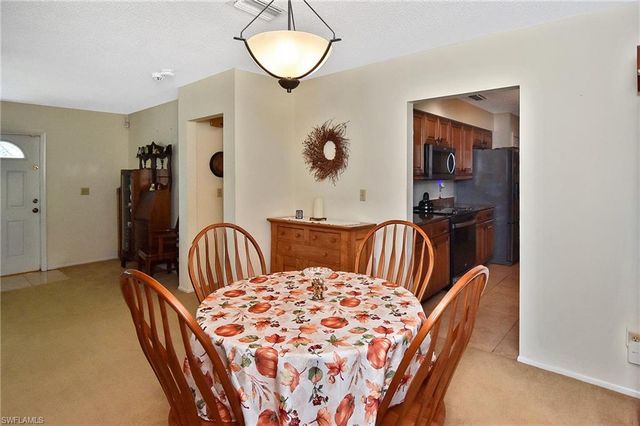 1319 SE 33rd TER, Cape Coral, FL 33904