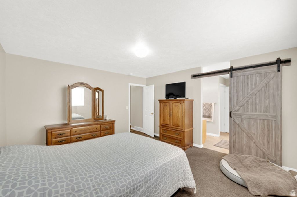 Image 22 of property listing at 5949 W FRAGRANT LN, Herriman, UT 84096