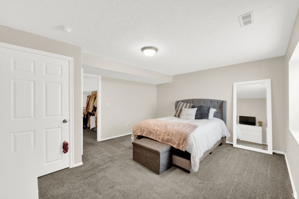 Image 28 of property listing at 5949 W FRAGRANT LN, Herriman, UT 84096