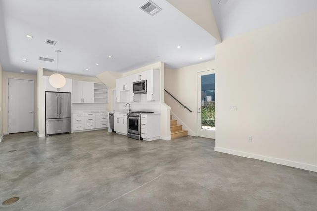 1808 Ford ST B, Austin, TX 78704