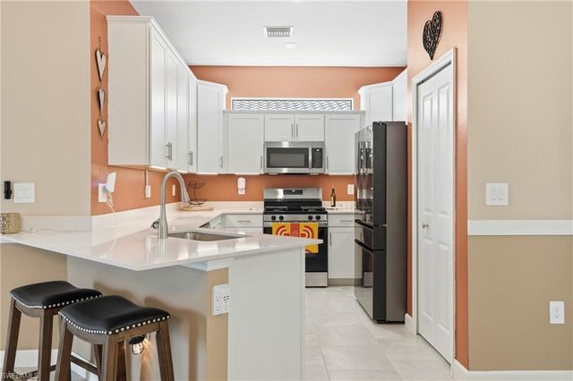 19545 Hinkley DR, Estero, FL 33928