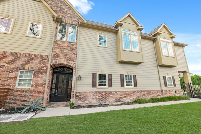 1148 Du Barry Lane, Houston, TX 77018