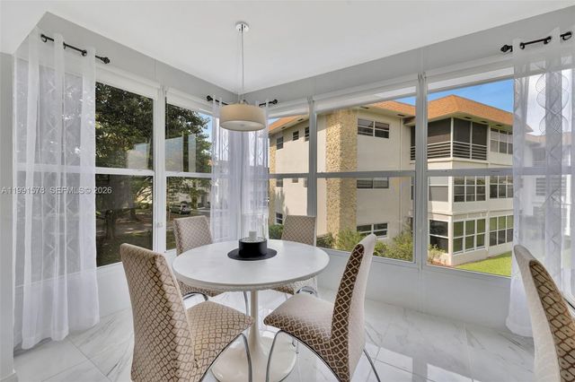 4705 NW 35th Street 501, Lauderdale Lakes, FL 33319