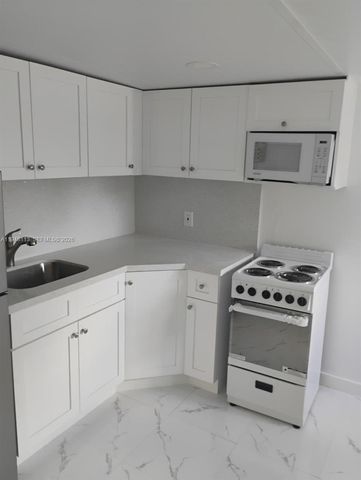 14441 SW 291st St 2, Homestead, FL 33033