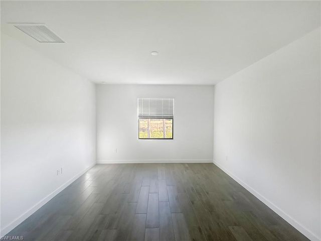 18347 Ridgeline DR, Estero, FL 33928