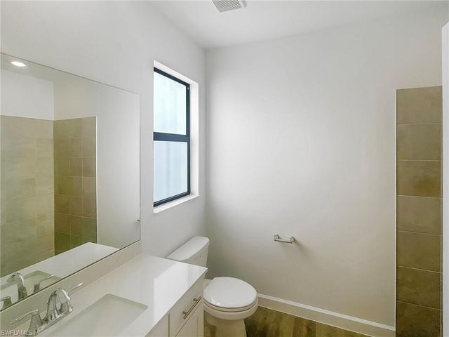 18347 Ridgeline DR, Estero, FL 33928