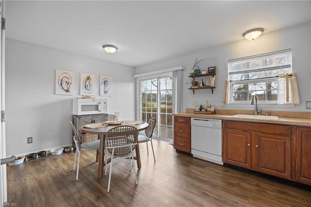 5134 Hortense LN, Cape Charles, VA 23310