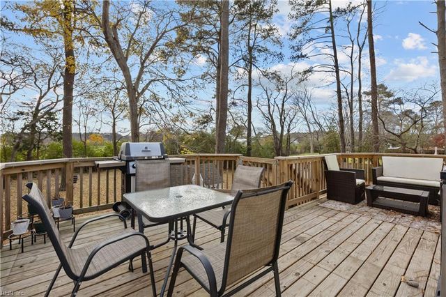 5134 Hortense LN, Cape Charles, VA 23310