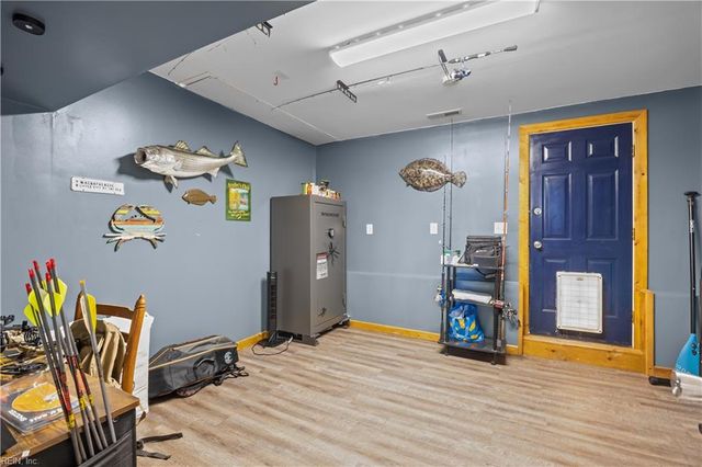 5134 Hortense LN, Cape Charles, VA 23310