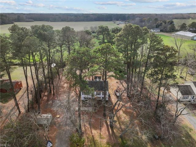 5134 Hortense LN, Cape Charles, VA 23310