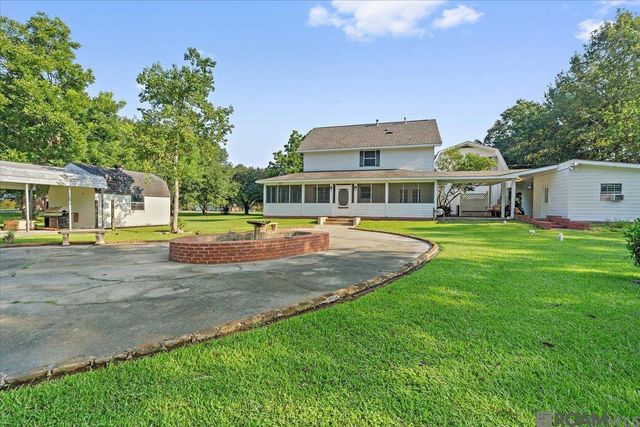 7944 Comite Acres Dr, Baker, LA 70714